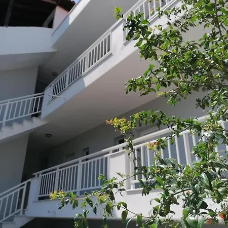 Elpida View Guest house