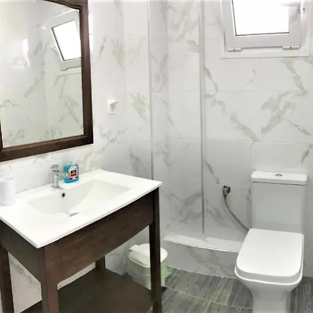 Elpida View Guest house *