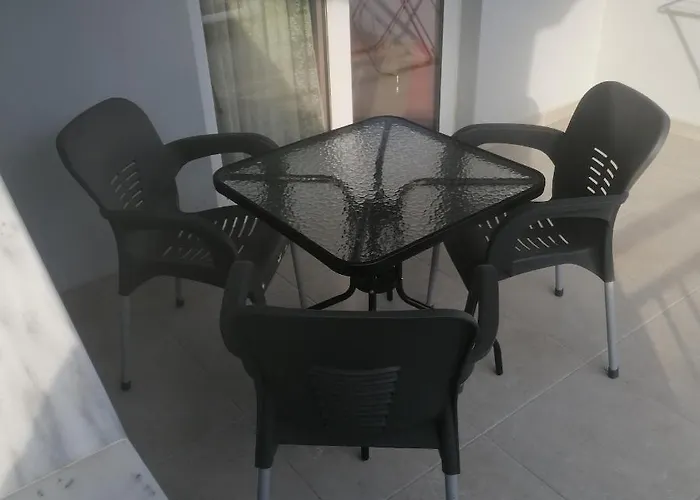 Elpida View Gæstehus 4*