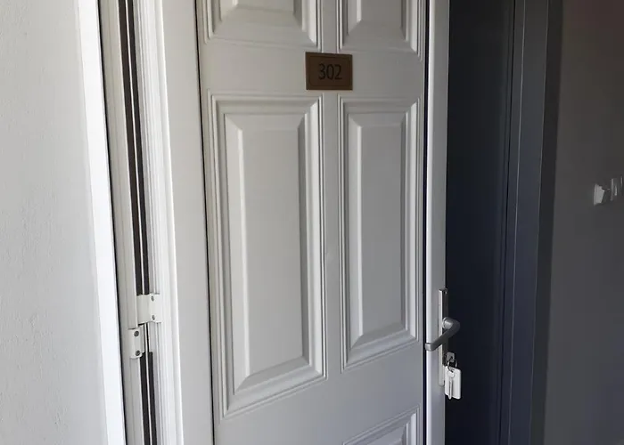 Elpida View Gæstehus 4*